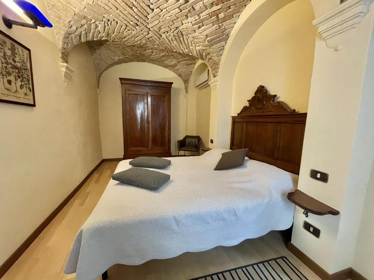 Villa Casa Gabri à Salò Extérieur photo